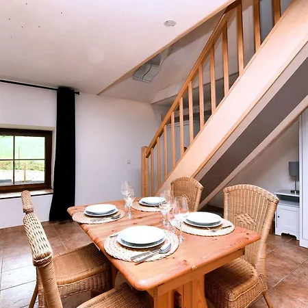Luxurious Holiday In Saint Vith With Terrace בית נופש