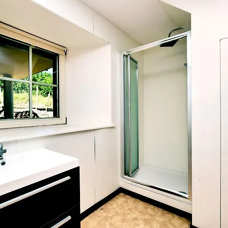בית נופש Luxurious Holiday In Saint Vith With Terrace *
