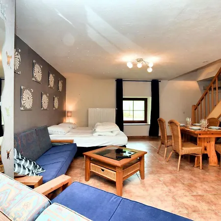 Luxurious Holiday In Saint Vith With Terrace בית נופש